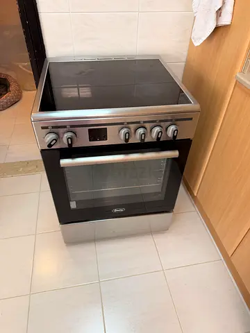 Terim freestanding electric oven with hob - good condition