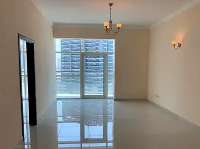 VACANT! 1br+Storage ! Distress Deal!