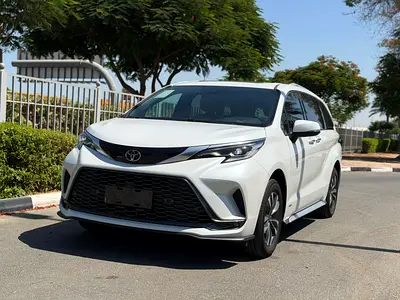Toyota Sienna LE 2025 - Brand New - Chinese Specs - Efficient Hybrid
