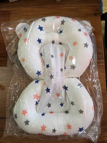 Baby Bath Pad, Adjustable Non-Slip Floating Infant Bath SuBaby Head Support Pillow - New, Star Print