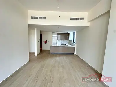 MODERN STYLE | LARGE LAYOUTS | CORNER UNIT