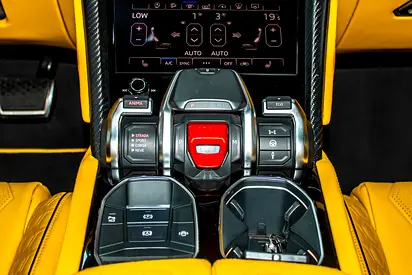 صورة مصغرة 13 لـ 2019 Lamborghini URUS