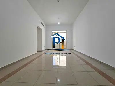 Luxury 1bhk available ready to move BEHIND Zulakha hospital 48k call me