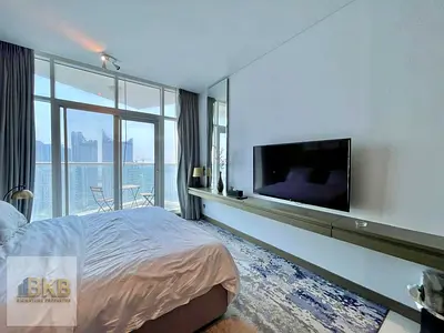 AVALABLE NOW | CANAL VIEW | SPACIOUS | HIGH FLOOR