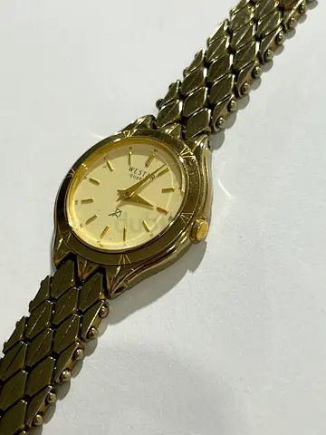 Vintage WESTER Gold-Tone Womens Watch with Mesh Bracelet
