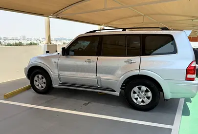 2006 7 Seater Mitsubishi Pajero GCC Specs - Strict Price