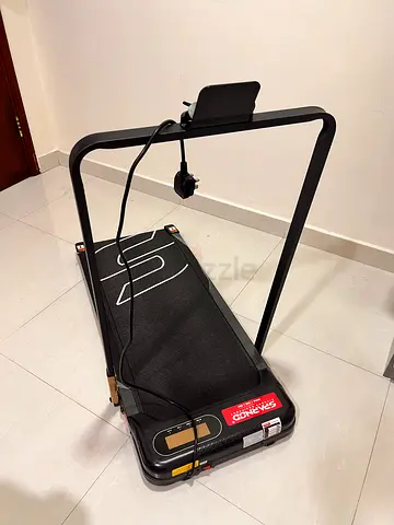 Treadmill hand remote/controller with start/stop and speed buttons