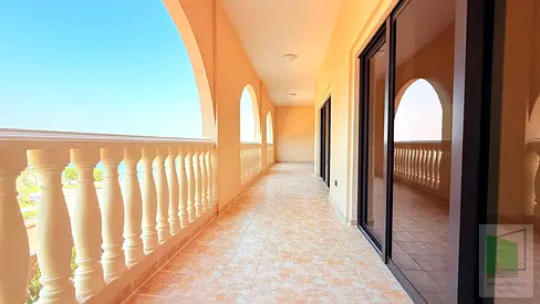 3 BR | Balcony | Spacious | Well Maintained