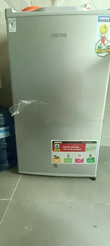 Geepas Single door Fridge with excellent condition