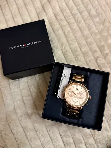 Tommy Hilfiger New Women Watches