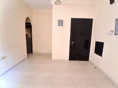 Elegant 1bhk Close To Park Rent 28k Deposit Only Check For Family?