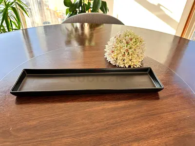 Long rectangular decorative tray - black