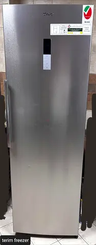 Term upright freezer 350L