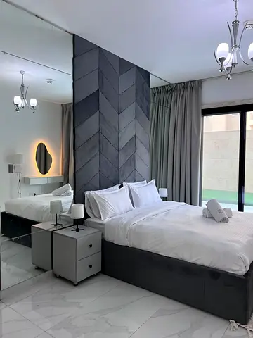 HOT OFFER RENT FOR FULLY FURNISHED 1BHK WITH BALCONY WITH COVER PARKING