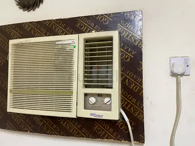 Urgent ! Window Ac 1.5 ton
