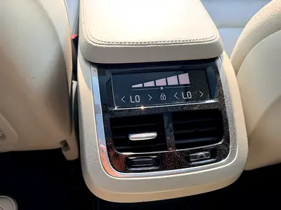 صورة 9 لـ 2019 Volvo XC90