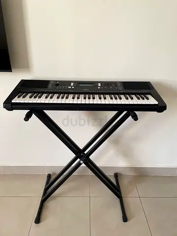 Yamaha Keyboard with Stand For sale