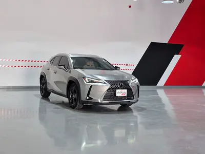 AED 2355/month | 2025 Lexus UX-Series UX 300h Premium | GCC Specs | Ref#508363
