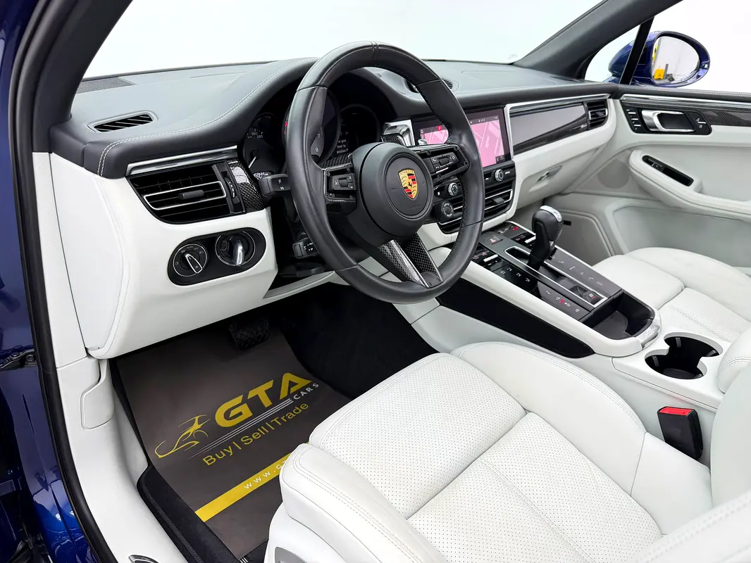 Porsche Macan 2024