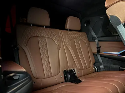 صورة مصغرة 16 لـ 2025 BMW X7