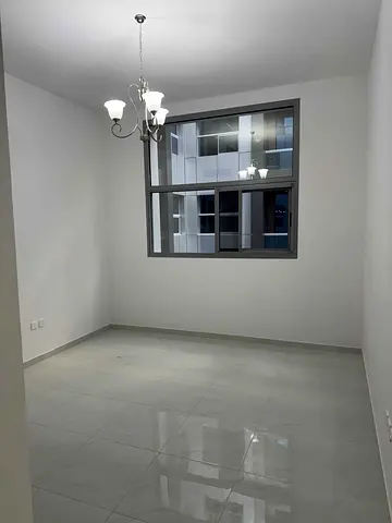 //VACANT FLAT//1 BEDROOM//NEAR BURJUMAN & ADCB METRO//FOR FAMILY ONLY//SPACIOUS//