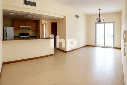Modern 2 BR | Marina Living | Spacious