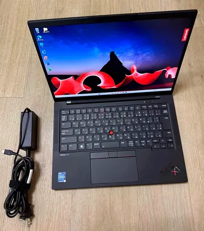 Lenovo ThinkPad X1 Carbon 13 Gen Core i7 32GB Ram 512 SSD — 14" Laptop with Charger (Good Condition)