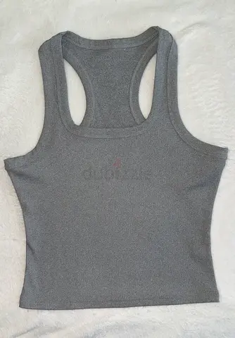 Grey top
