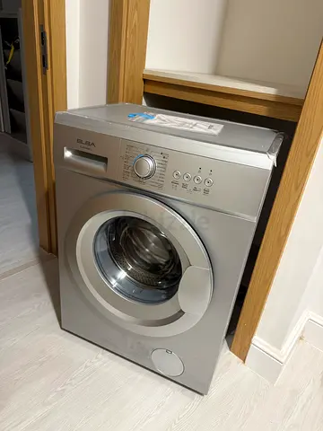 NEW - UN USED - RADIANT SQUARE - REEM ISLAND - Front-load washing machine