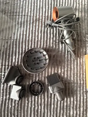 Dyson Supersonic Hair Dryer with Attachments