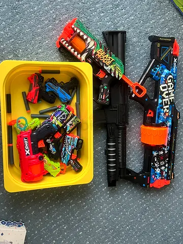 Toys nerf guns