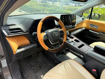 صورة 12 لـ 2021 Toyota SIENNA