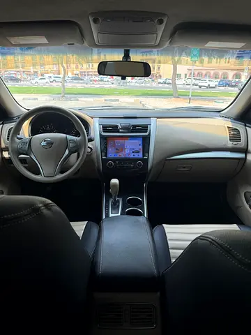 2016 Nissan ALTIMA 照片 5