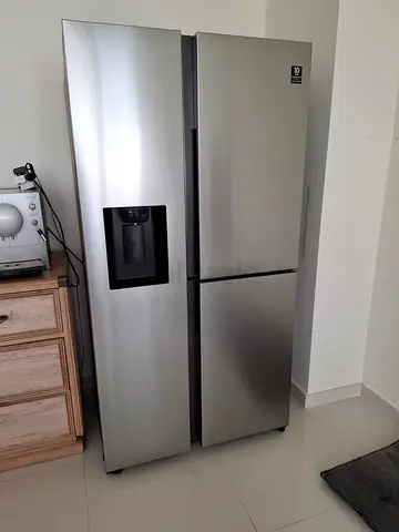 Samsung Friage Freezer Side By Side 3 door 90cm width 180cm height