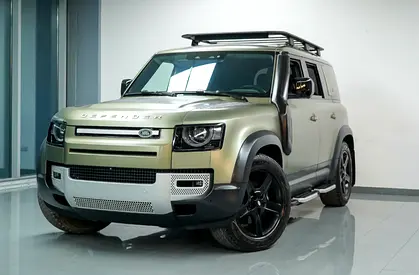 Land Rover Defender 110 SE P300 2020 | GCC Specs | Low Mileage | Pristine Condition