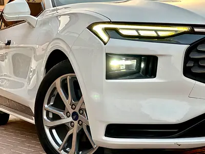 2023 FORD TAURUS 照片 8