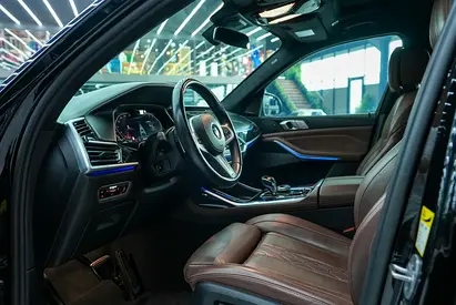 2022 BMW X7 缩略图 14