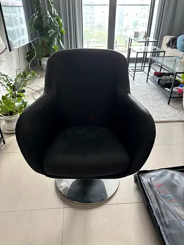 Leather swivel chair