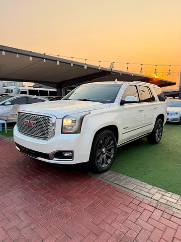 2015 GMC YUKON — фото 3