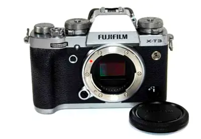 Fujifilm XT3 -series Mirrorless Camera (Body Only silver black)