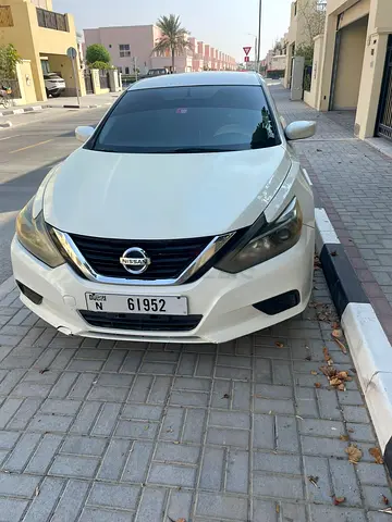Nissan Altima SE 2017 GCC Specs - Excellent Condition