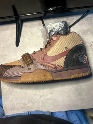 Nike x cactus jack, brand new (never worn) size 9US