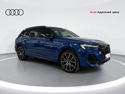 Audi Q7 2024 55 TFSI quattro S line Black Edition - GCC Specs - Brand New