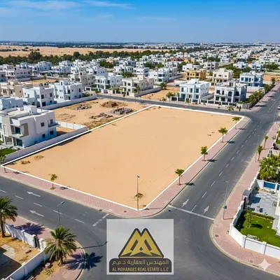 مسكني | موقع حيوي | سكني تجاري | مساحة كبيره | تصميم أرضي و3 أدوار | 4 محلات | قريب من ميناء عجمان | فرصة استثمارية ممتازة | مناسب للتطوير والاستثمار