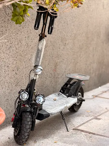 Dual-motor Electric Scooter with Off-road Tires - Almost New