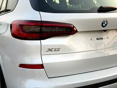BMW X5 xDrive40i, миниатюра 16