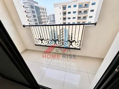 STUNNING 1BR \\OPEN VIEW\\COVERED PARKING \\READY TO MOVE IN