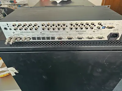 APC Smart-UPS Rackmount with Network Management Card