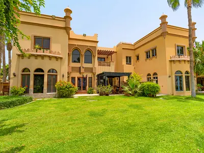 Beautiful Sea View | Fully Furnished | End Unit