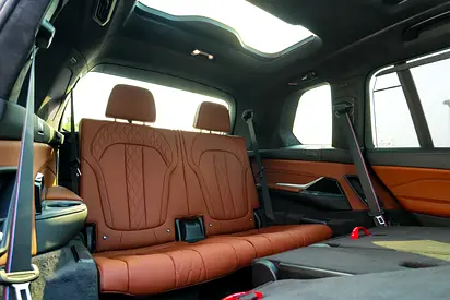 2026 BMW X7 thumbnail 16